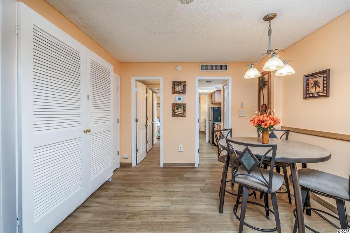 Spacious Ocean View Suite With Beautiful Updates! - Ocean Dunes Tower 2 Unit 6121 - Sleeps 6 Guests! Myrtle Beach Bagian luar foto