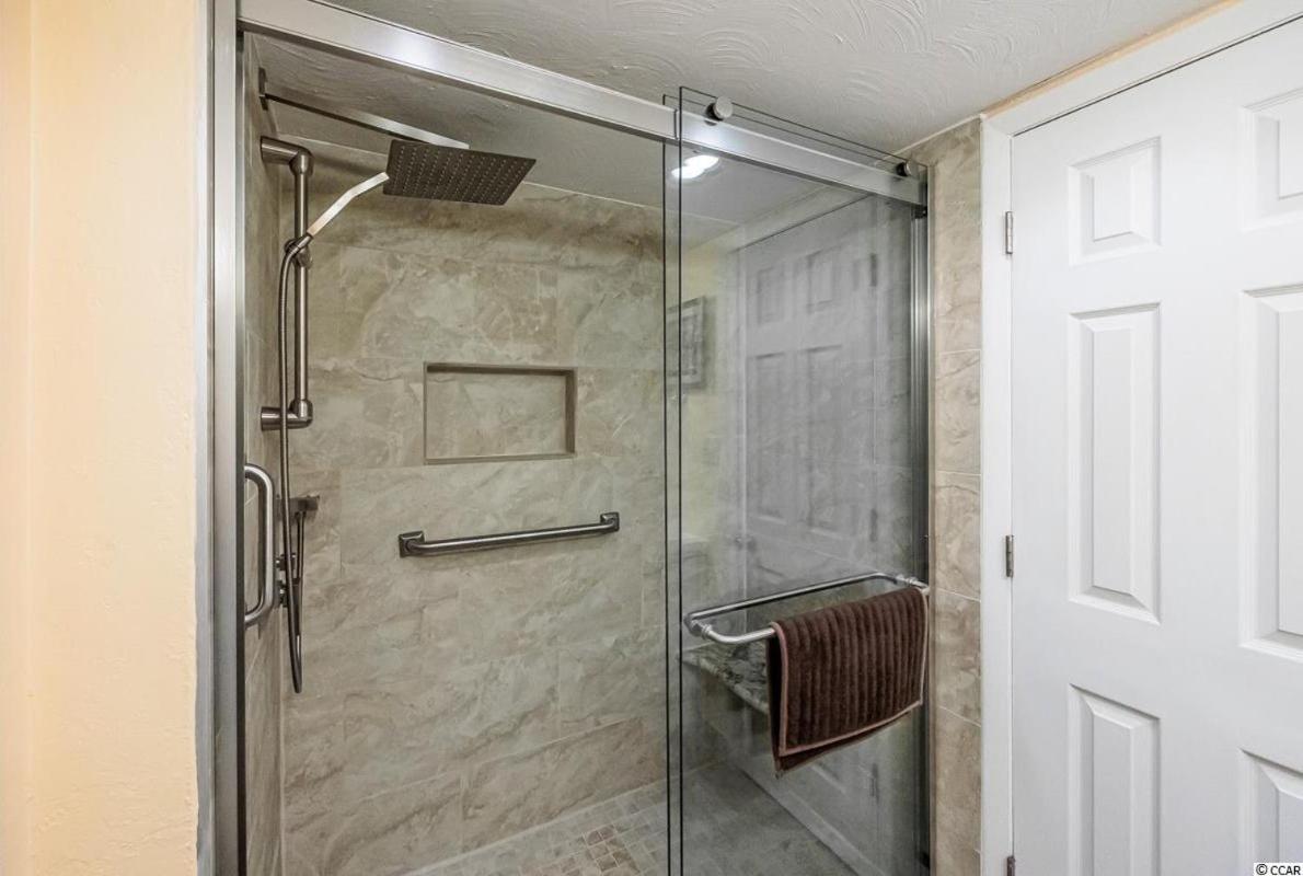 Spacious Ocean View Suite With Beautiful Updates! - Ocean Dunes Tower 2 Unit 6121 - Sleeps 6 Guests! Myrtle Beach Bagian luar foto